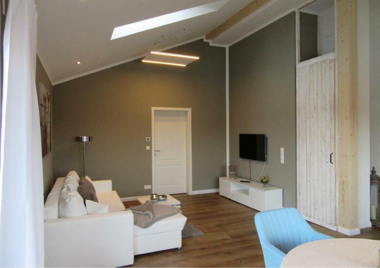 Chalet Koop Apartment Sinsheim Bagian luar foto